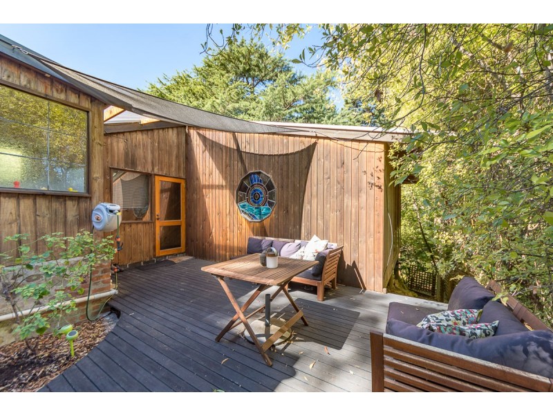 27 Oak Avenue, Bridgewater SA 5155