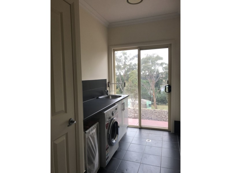 11 Sheridan Court, Mount Barker SA 5251