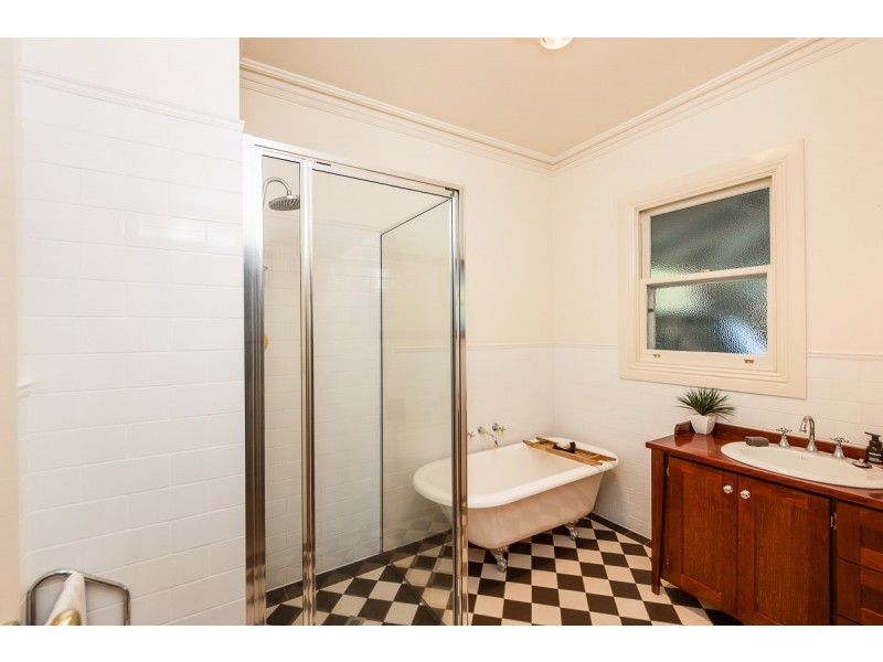 66A Alexandrina Road, Mount Barker SA 5251
