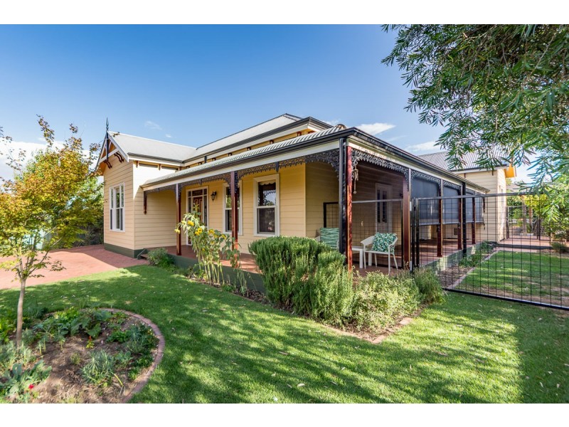 66A Alexandrina Road, Mount Barker SA 5251