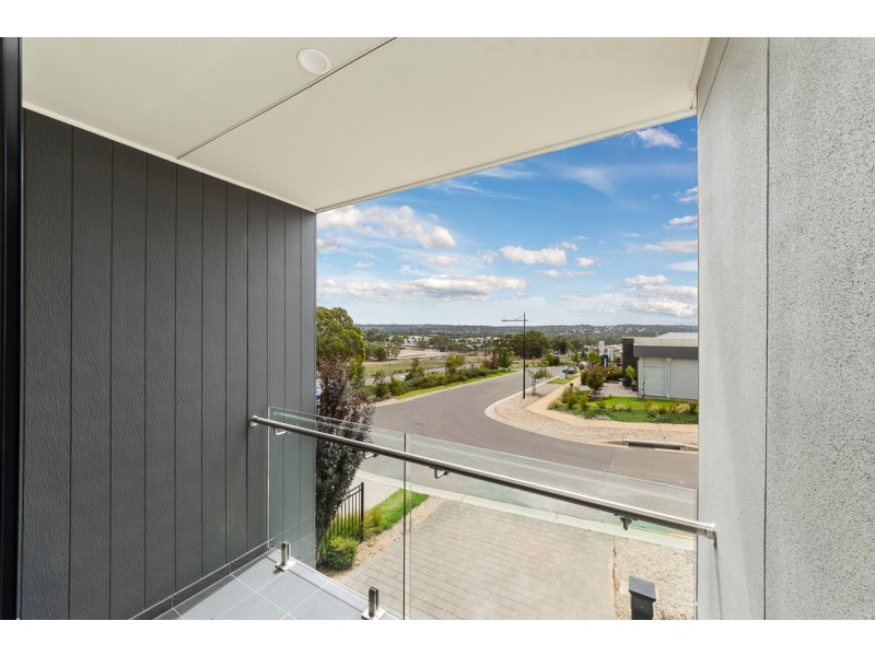 9 Lucerne Crescent, Mount Barker SA 5251