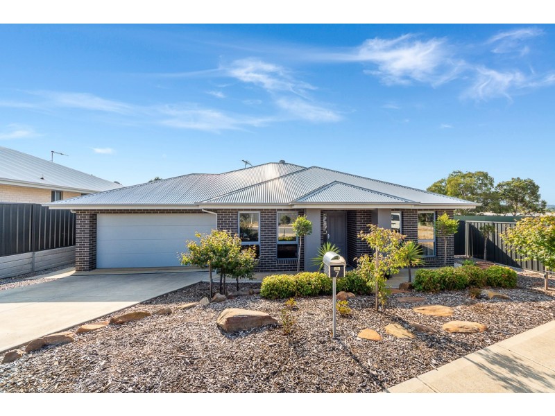 7 Graham Close, Mount Barker SA 5251