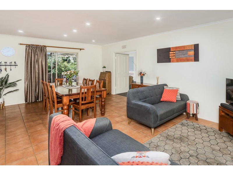 6 Reuben Pope Court, Mount Barker SA 5251