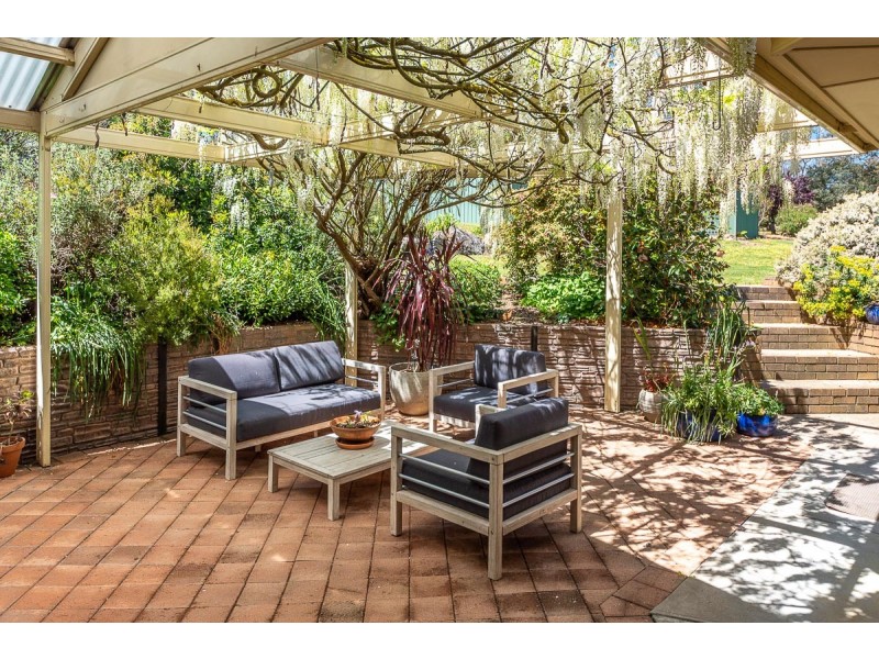 6 Reuben Pope Court, Mount Barker SA 5251