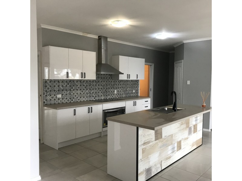 27 Wellow Crescent, Mount Barker SA 5251