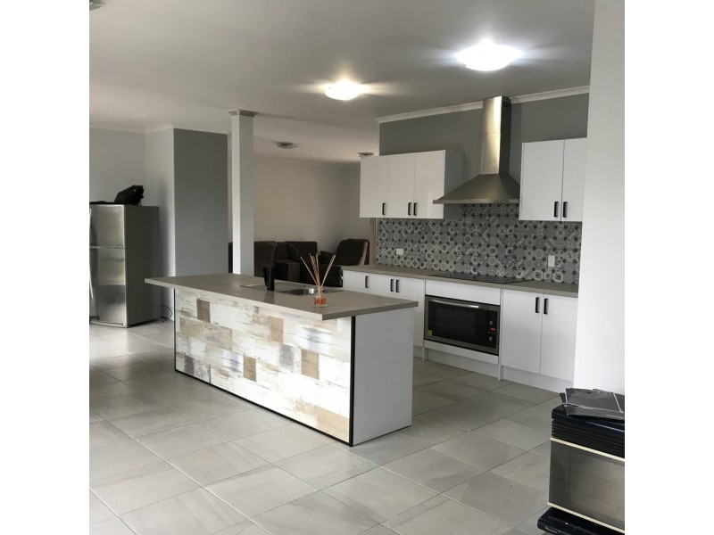 27 Wellow Crescent, Mount Barker SA 5251