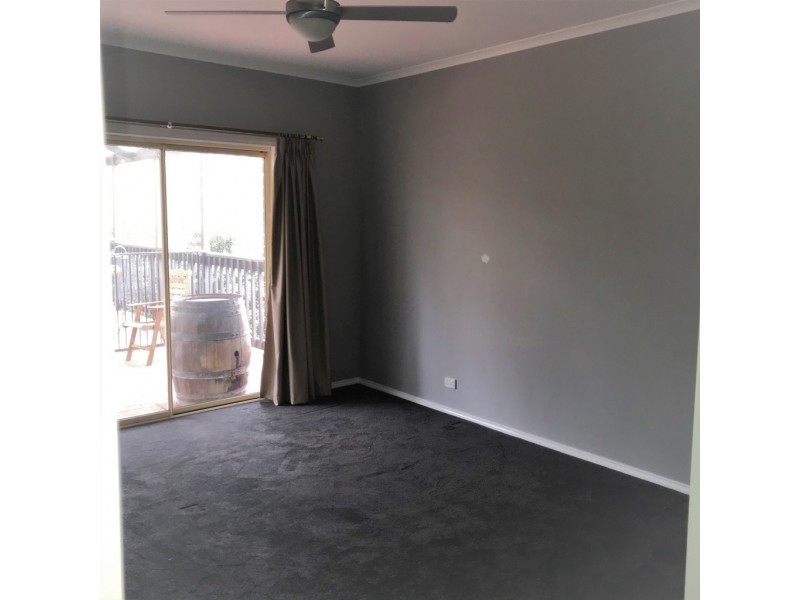 27 Wellow Crescent, Mount Barker SA 5251