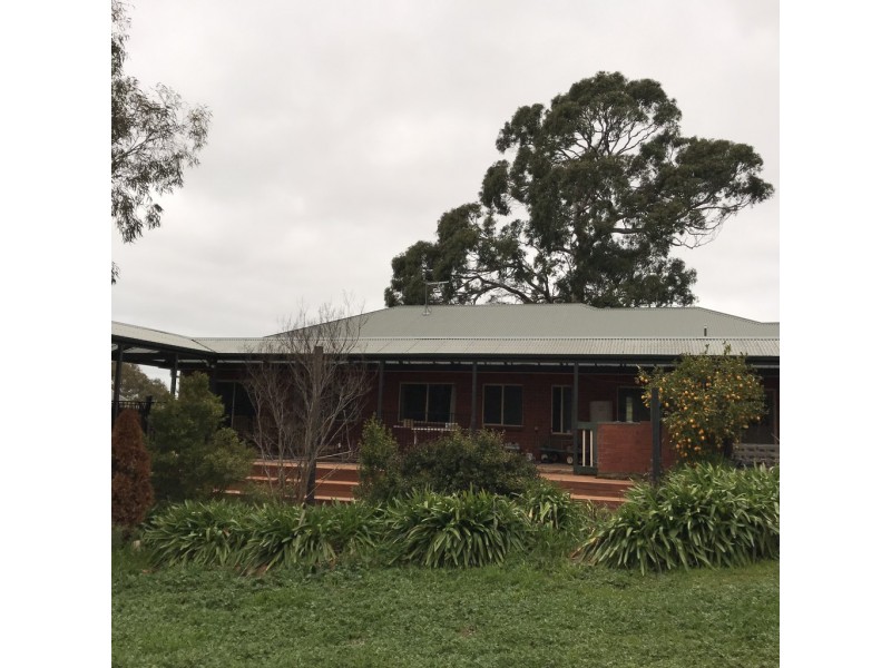 27 Wellow Crescent, Mount Barker SA 5251