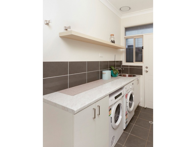 4 Jenkinson Drive, Mount Barker SA 5251