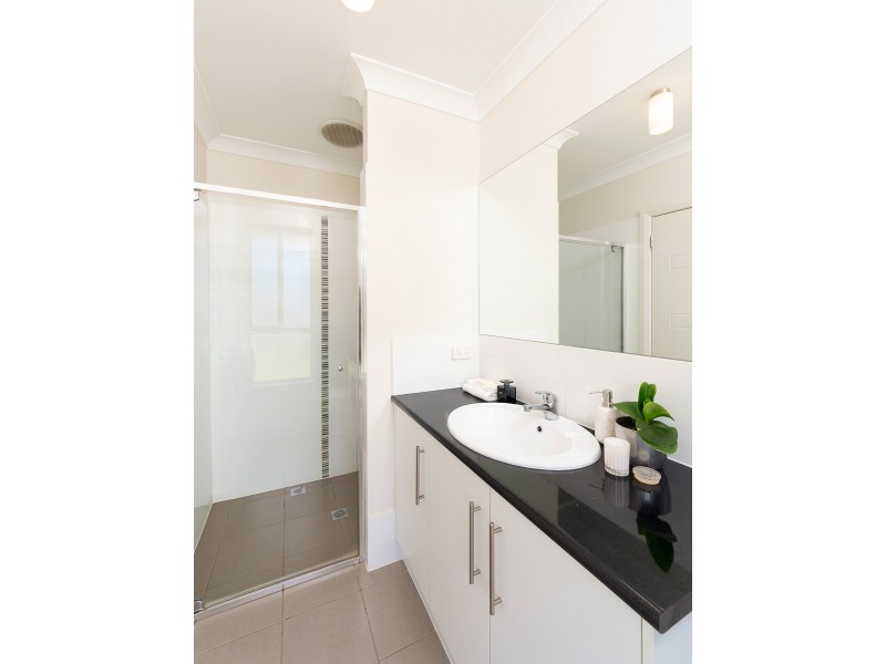 25 Bluestone Drive, Mount Barker SA 5251