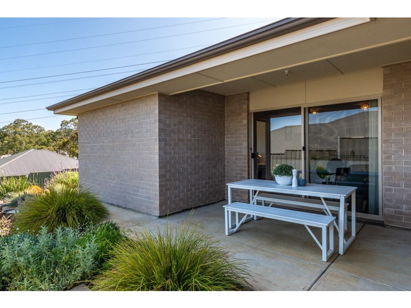25 Bluestone Drive, Mount Barker SA 5251