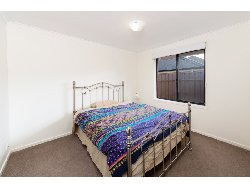 18 Cowan Avenue, Littlehampton SA 5250