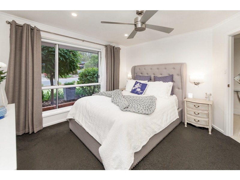 12 Ray Orr Drive, Mount Barker SA 5251