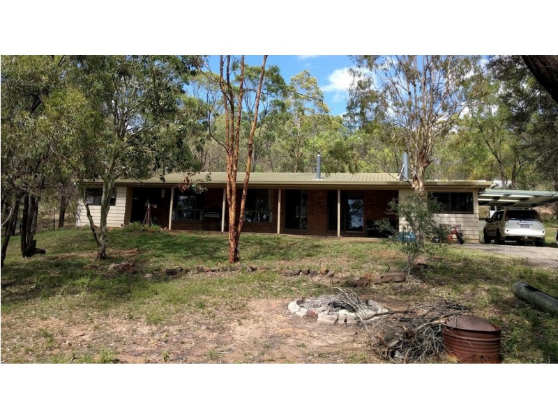 109 Sutcliffes Road, Upper Flagstone QLD 4344