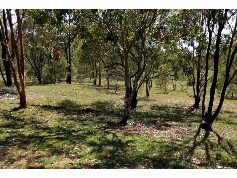 109 Sutcliffes Road, Upper Flagstone QLD 4344
