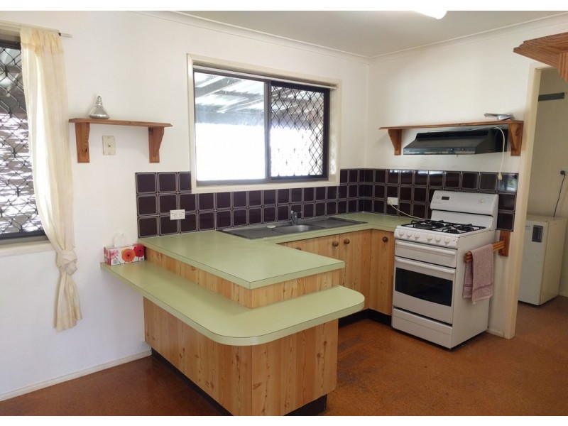 109 Sutcliffes Road, Upper Flagstone QLD 4344