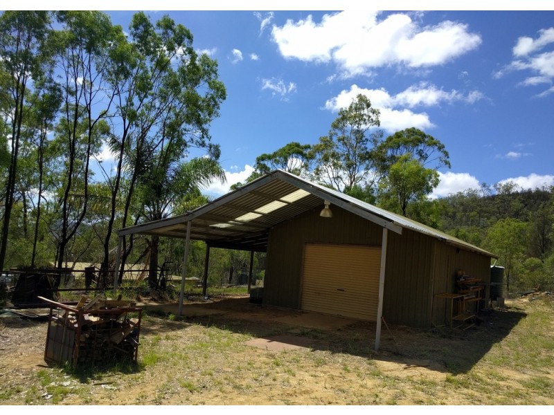 109 Sutcliffes Road, Upper Flagstone QLD 4344