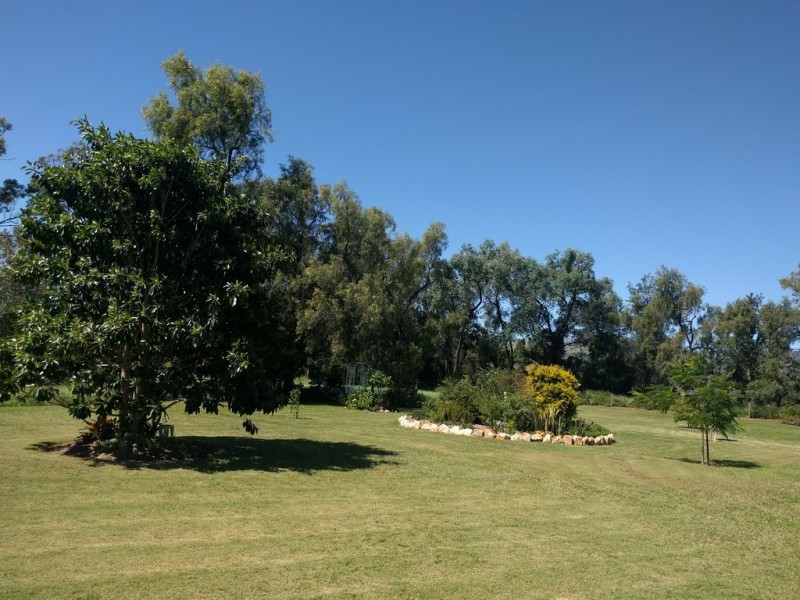 933 Flagstone Creek Road, Flagstone Creek QLD 4344