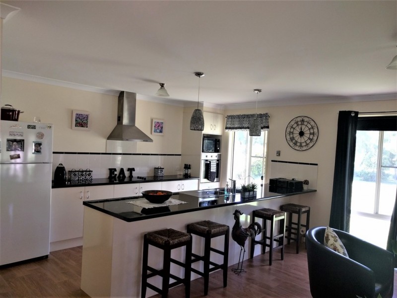 933 Flagstone Creek Road, Flagstone Creek QLD 4344