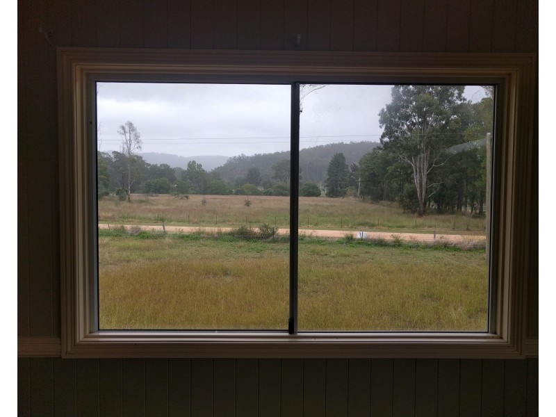 1206 Murphys Creek Road, Murphys Creek QLD 4352
