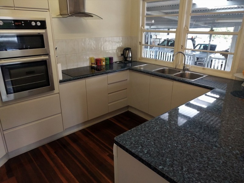 10 Parkridge Dr, Withcott QLD 4352