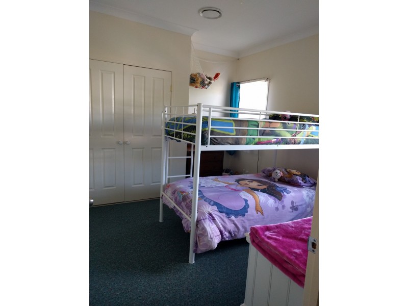 10 Parkridge Dr, Withcott QLD 4352