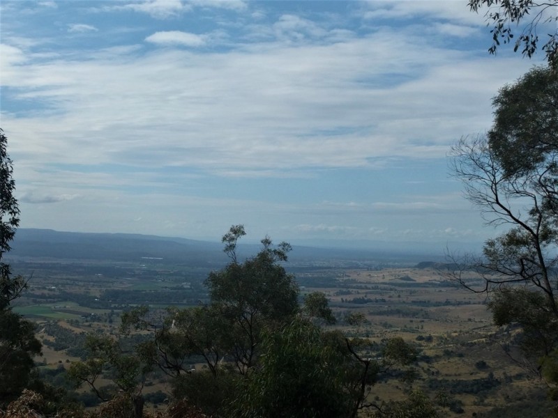 260 Egert Road, Stockyard QLD 4344