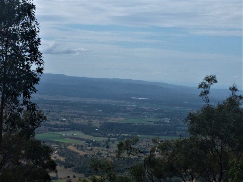 260 Egert Road, Stockyard QLD 4344