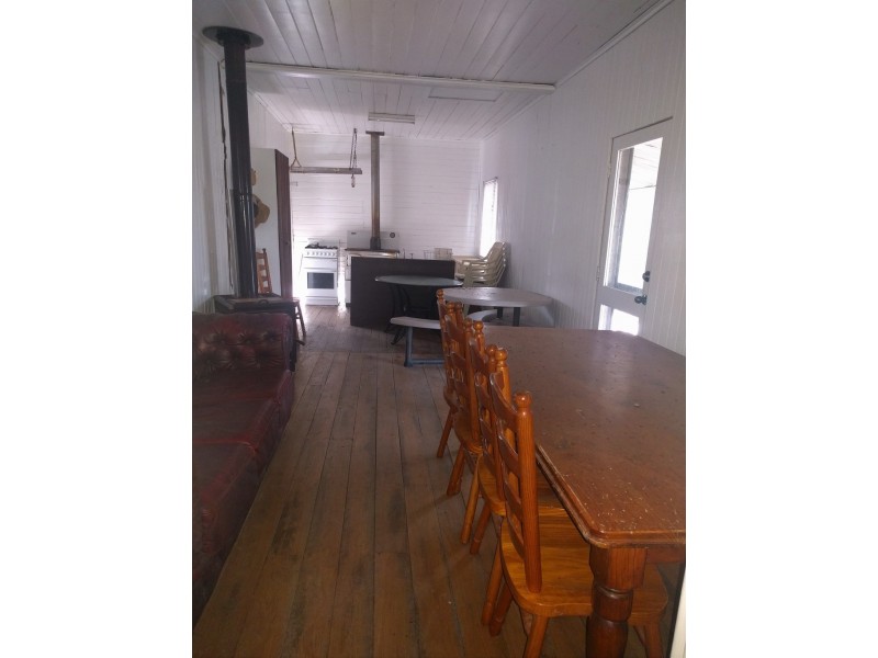 260 Egert Road, Stockyard QLD 4344