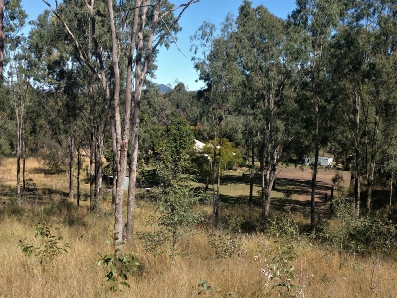 165 Koreelah Street, Upper Lockyer QLD 4352