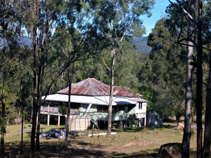 77 Wallaces Road, Withcott QLD 4352
