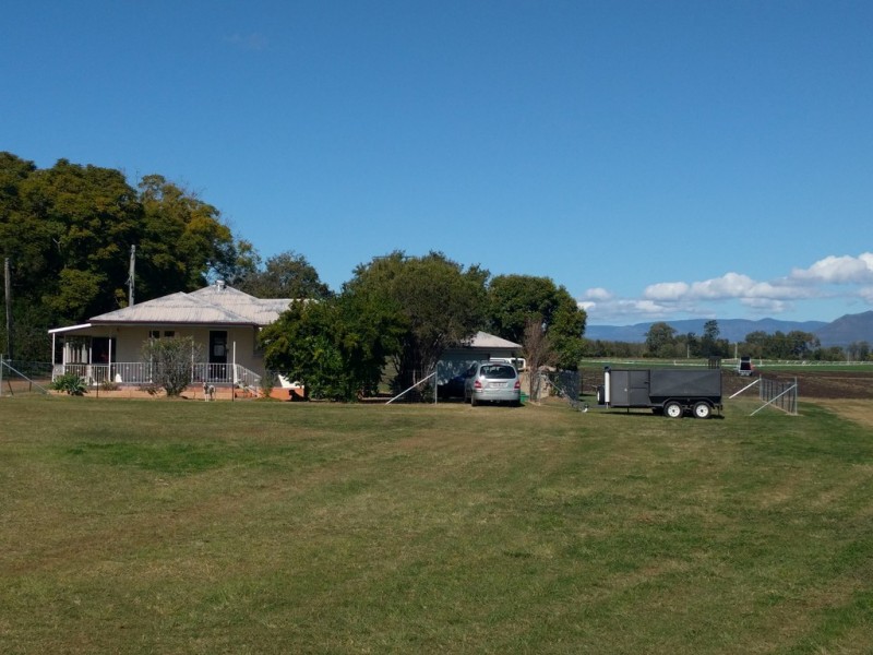 9-11 Mulgowie Road, Laidley Heights QLD 4341