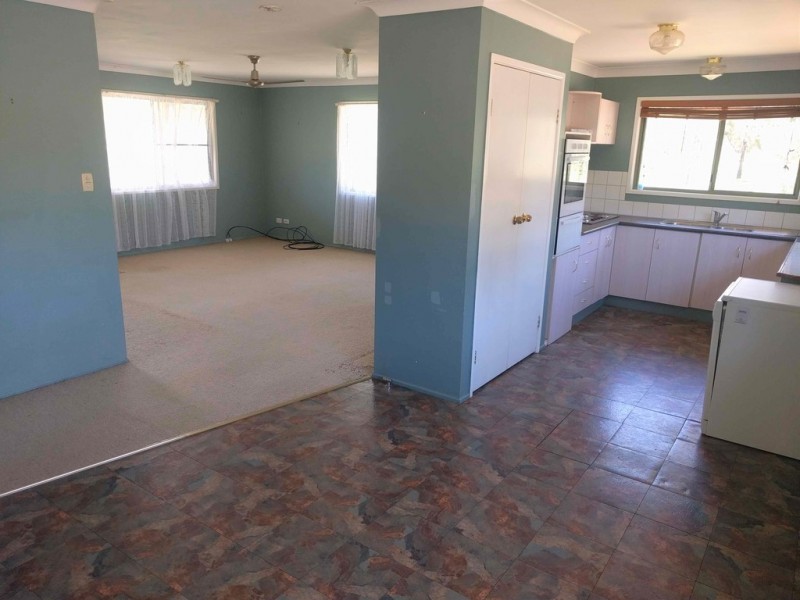 13 Kellys Road, Helidon QLD 4344