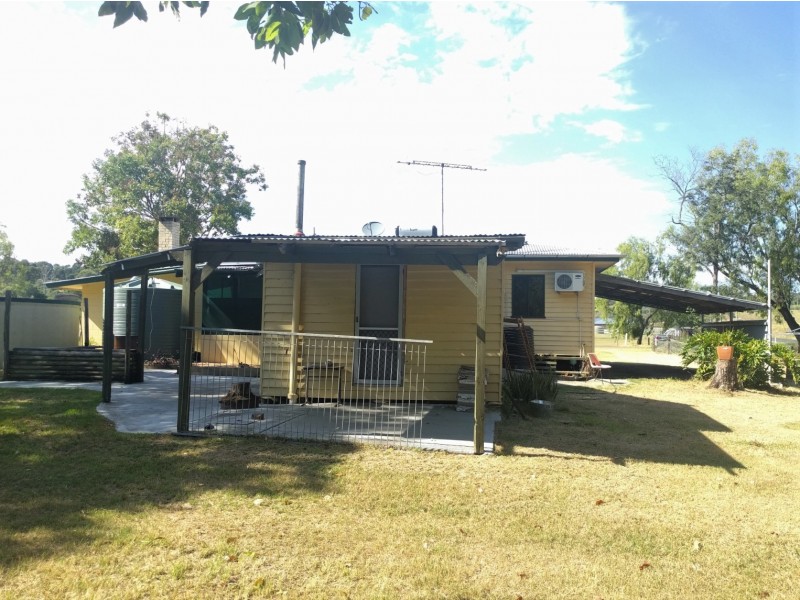 34 Summerholm Road, Summerholm QLD 4341