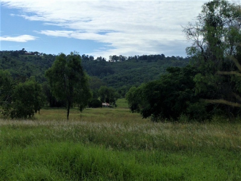 34 Summerholm Road, Summerholm QLD 4341