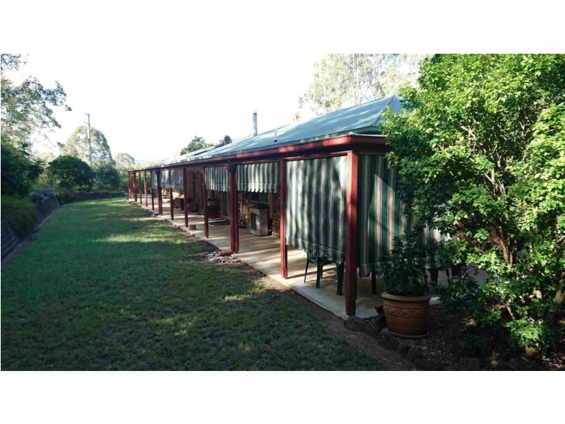 944 Murphys Creek Road, Murphys Creek QLD 4352