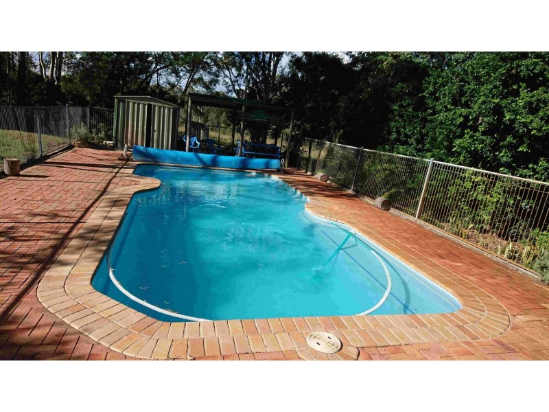 944 Murphys Creek Road, Murphys Creek QLD 4352