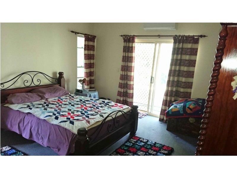 944 Murphys Creek Road, Murphys Creek QLD 4352