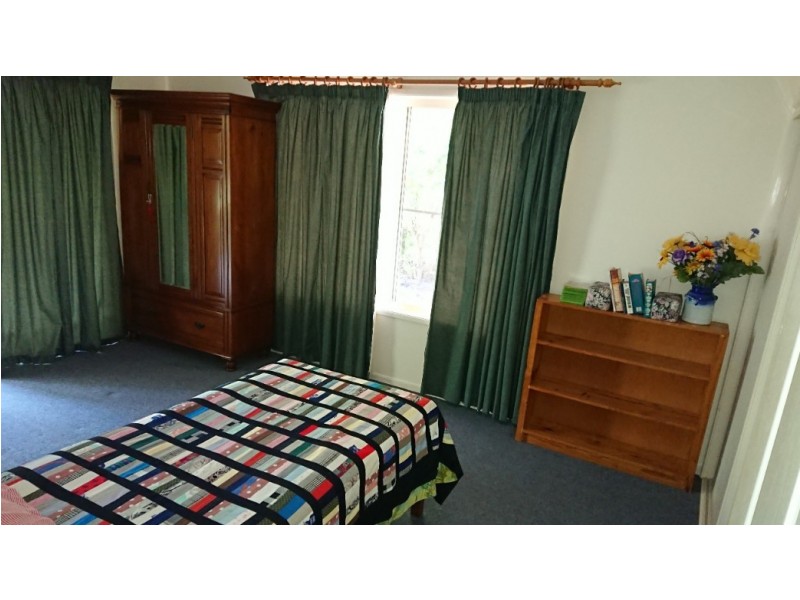 944 Murphys Creek Road, Murphys Creek QLD 4352