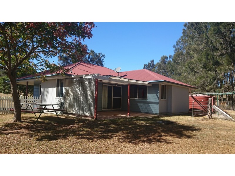 24 O’Neils Road,, Withcott QLD 4352