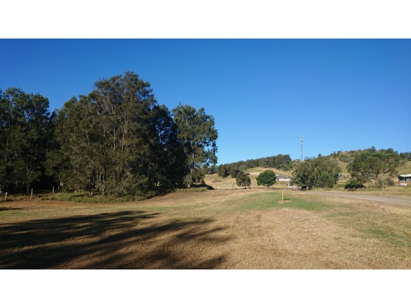 32 O’Neils Road,, Withcott QLD 4352