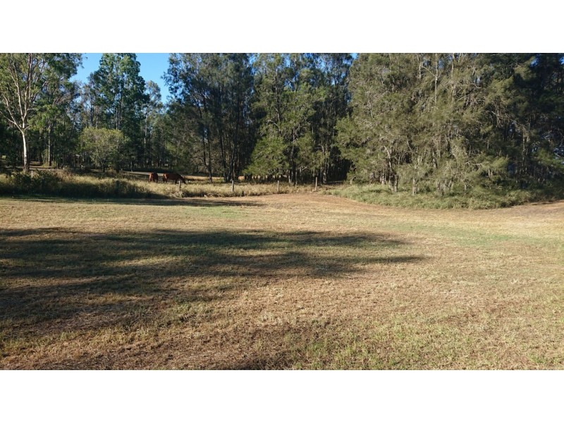 32 O’Neils Road,, Withcott QLD 4352