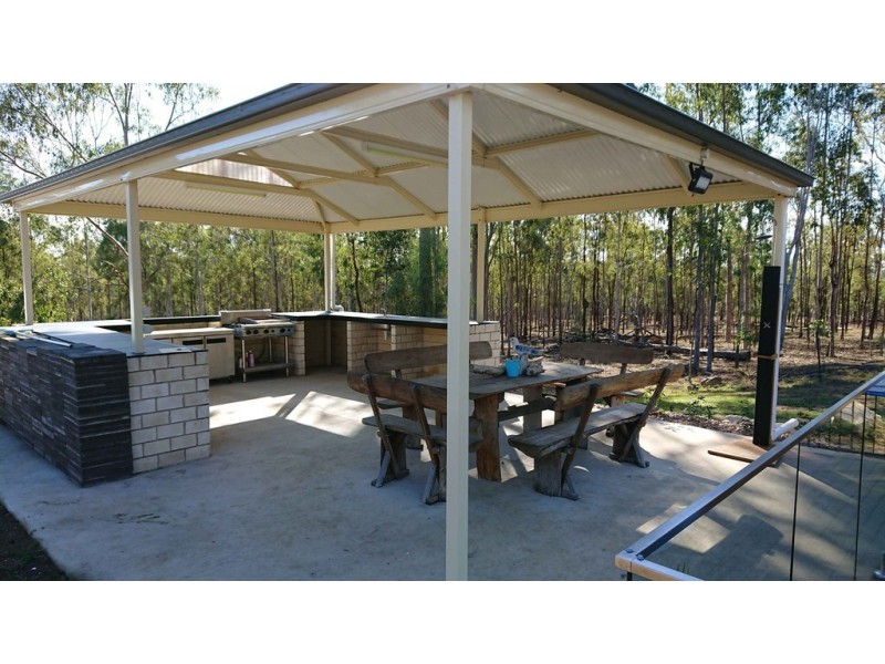 101 Robeck Road, Gatton QLD 4343