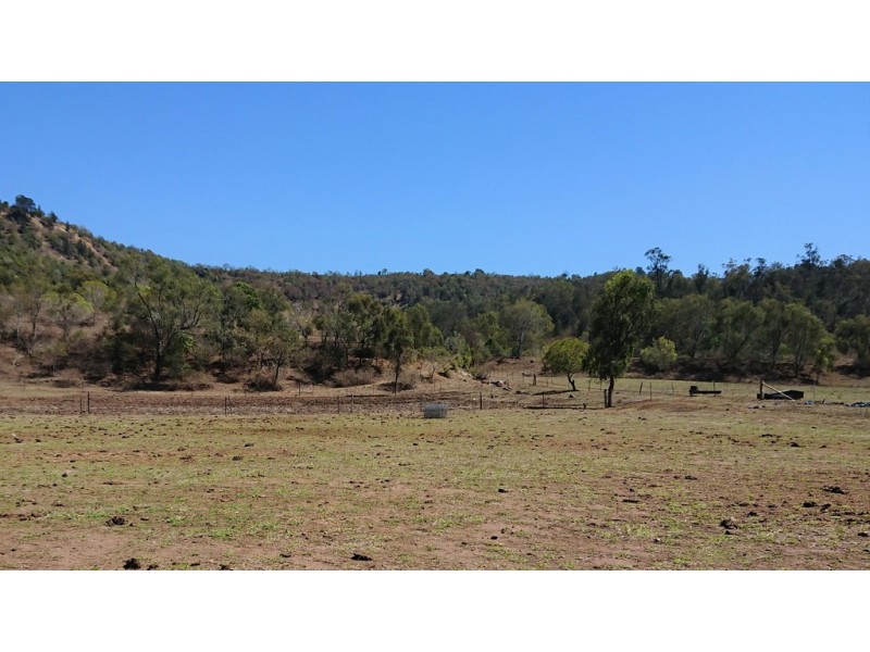 7 Flagstone, Flagstone Creek QLD 4344