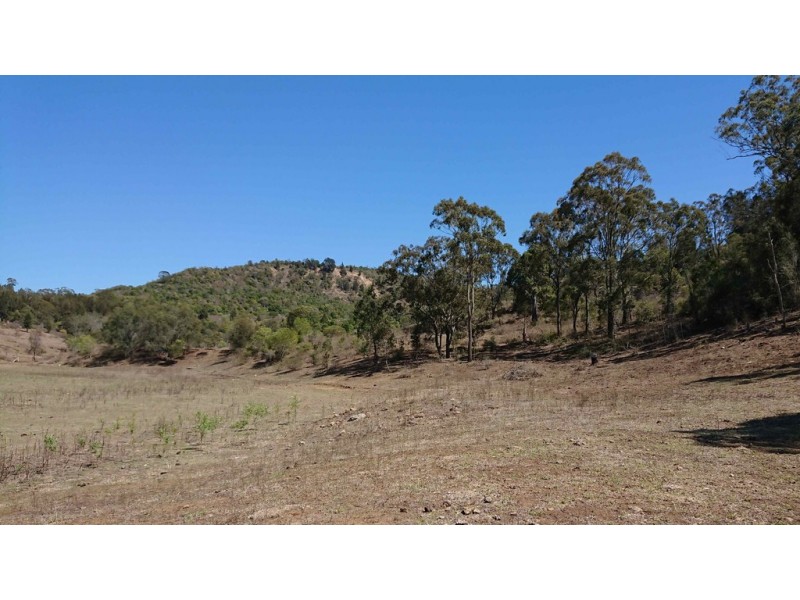 7 Flagstone, Flagstone Creek QLD 4344