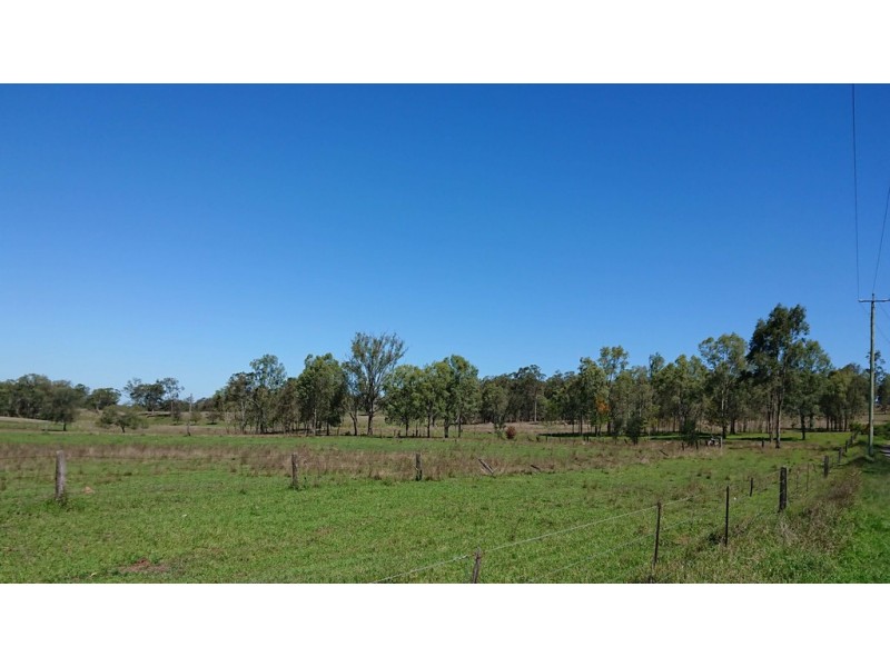 73 Wallaces Road, Withcott QLD 4352