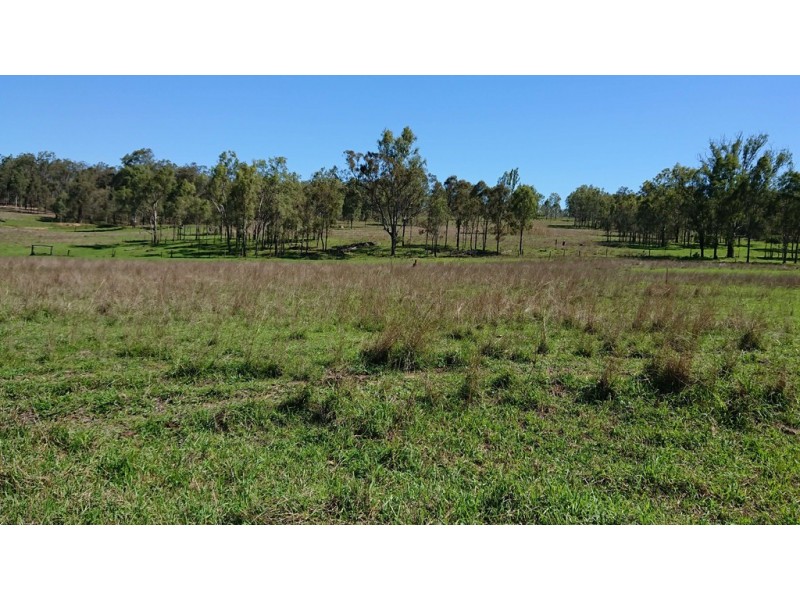 73 Wallaces Road, Withcott QLD 4352