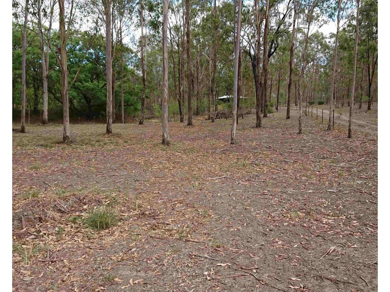 74 Koreelah Street, Upper Lockyer QLD 4352