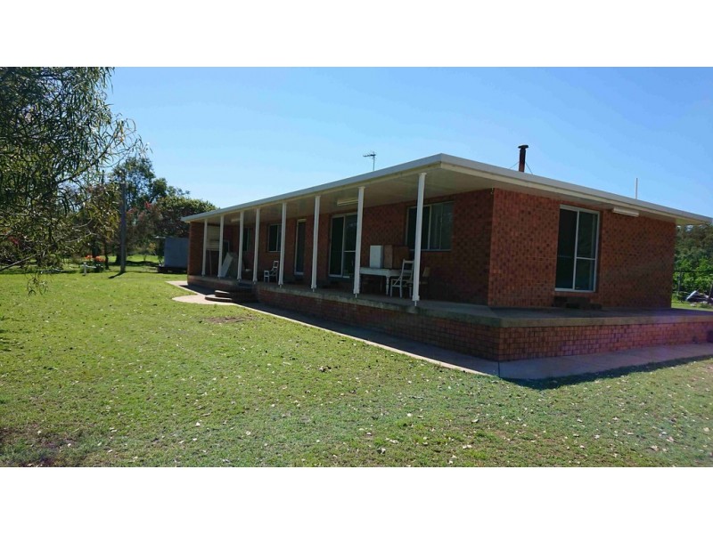 124 Gittins Road, Withcott QLD 4352