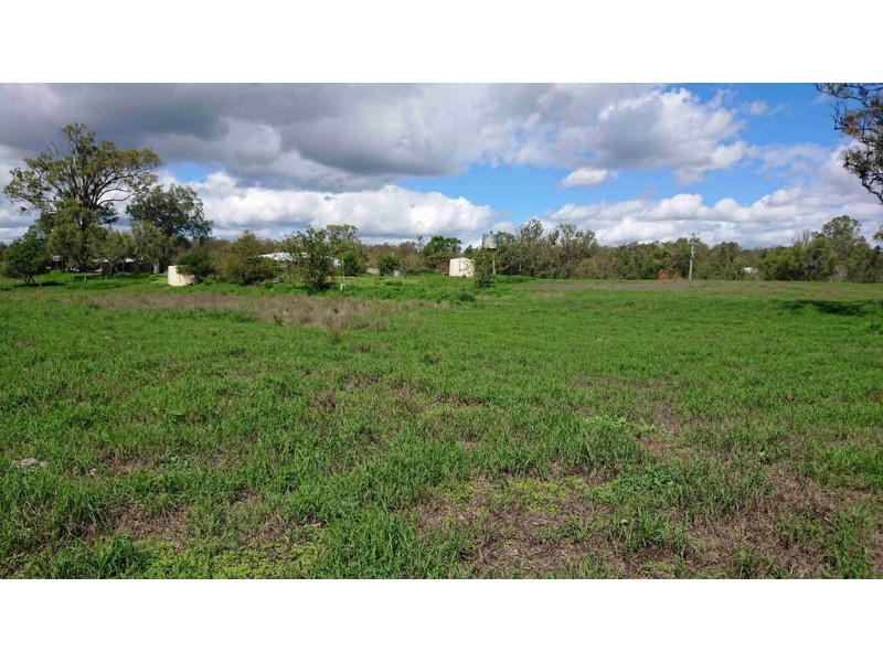 124 Gittins Road, Withcott QLD 4352